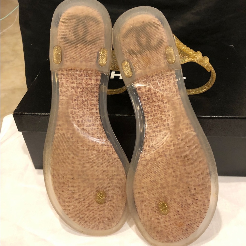 CHANEL CAMELLIA CC LOGO JELLY SANDALS - Picture 6 of 7